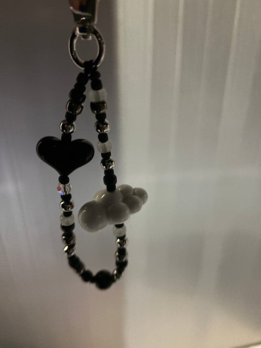 LUCiRA　ストラップキーホルダー