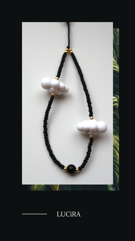 LUCiRA　ストラップ